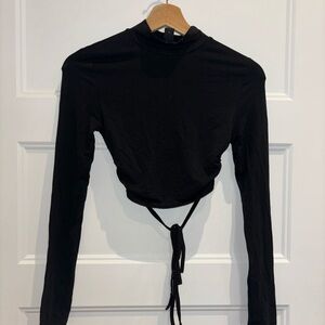 Long Sleeve Backless Crop Top